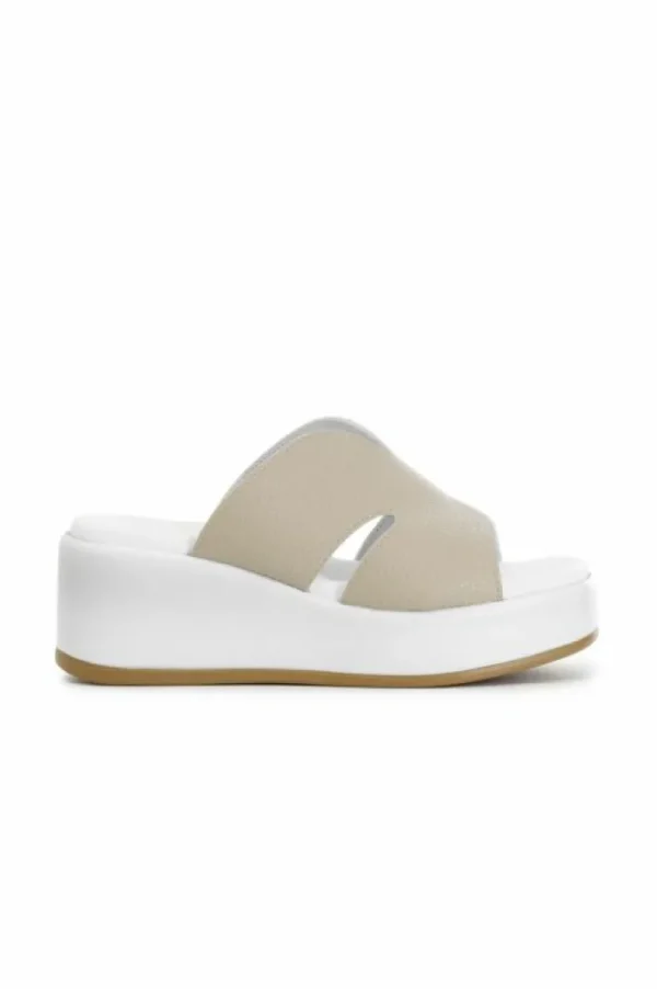 CafèNoir ciabatta su fondo zeppa