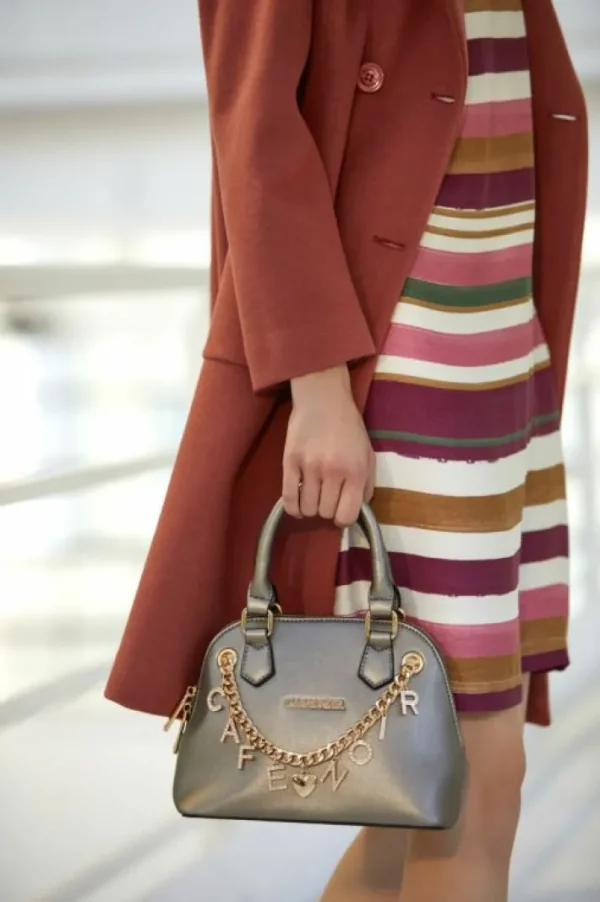 CafèNoir mini bag con lettere pendenti