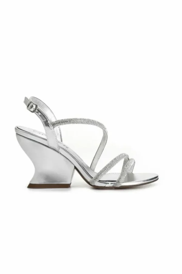 CafèNoir sandali asimmetrici effetto laminato con strass