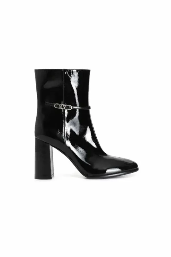 CafèNoir tronchetto in pelle verniciata con cinturino